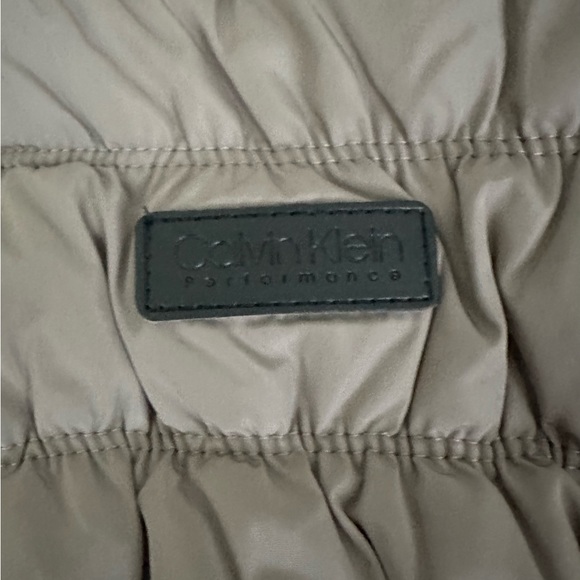 Calvin Klein Performance Sherpa lined puffer vest size - Picture 5 of 7